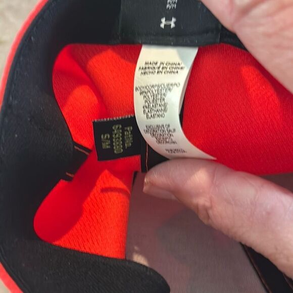 UNDER AMOUR Coral Camo Hat - Picture 5 of 5